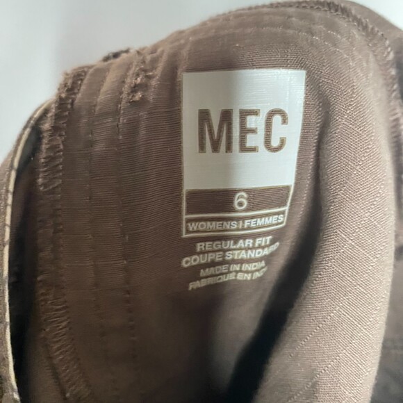 MEC Mountain Equipment Co-Op Brown Capri Cargo Ripstop Hiking Pants 6 - Picture 8 of 13